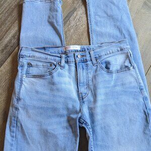 Signature Levis Strauss Slim Light Sky Blue Wash, Men's Denim Blue Jeans W32 L34